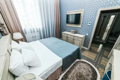 Двухместный номер в санатории «Главные Нарзанные Ванны» в г. Кисловодске - фотография
